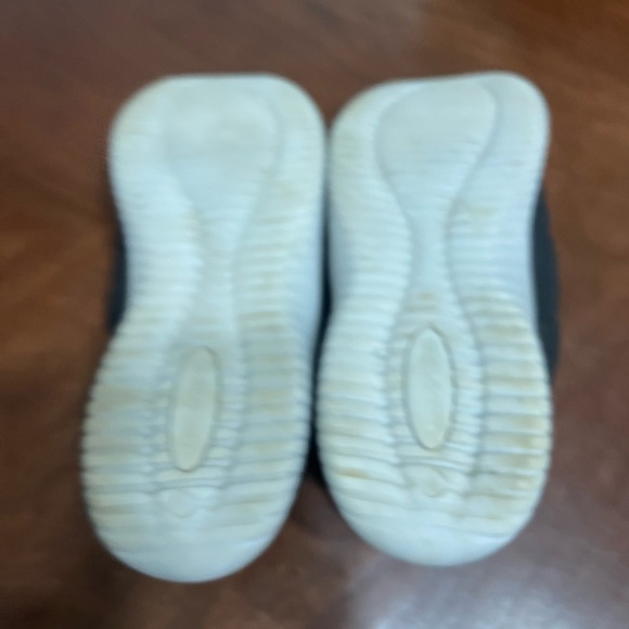 Lands End Puffer Slippers - Picture 8 of 10